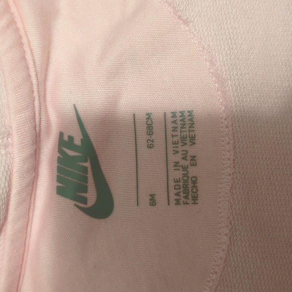 Used Nike Romper - Picture 2 of 3